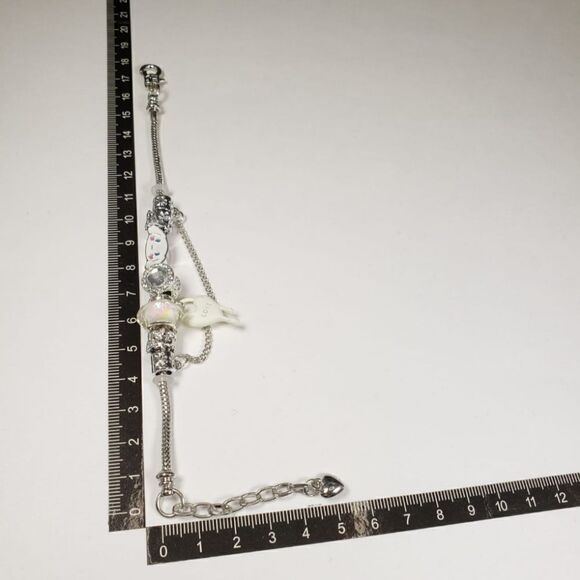 Brand New Sanrio Cinnamoroll Silver Rhinestone Bracelet #3 - Picture 8 of 8